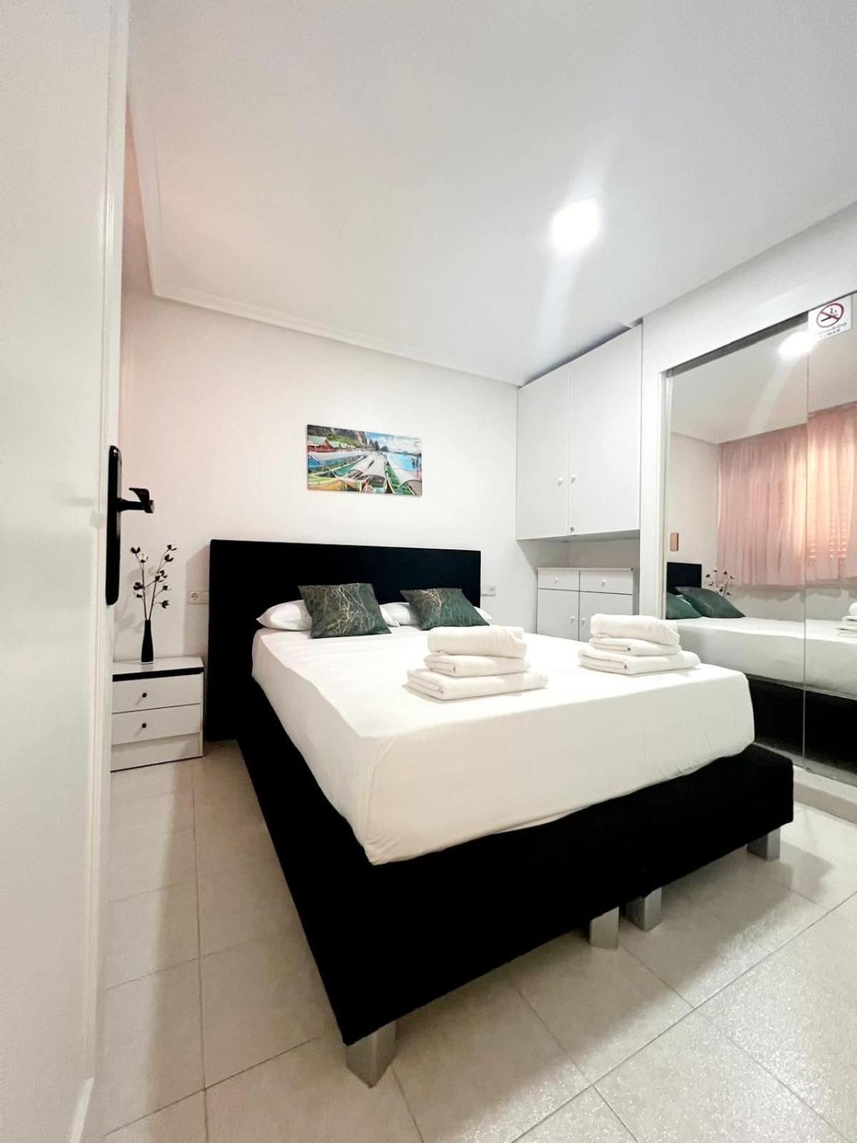Holiday Apartment Torrevieja Exterior foto